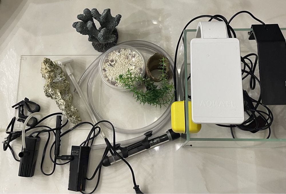 Набор аквариума и оборудования 5 л