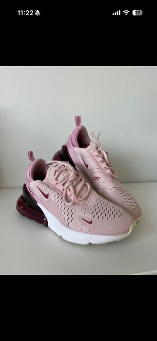 Buty sportowe Nike air270 38
