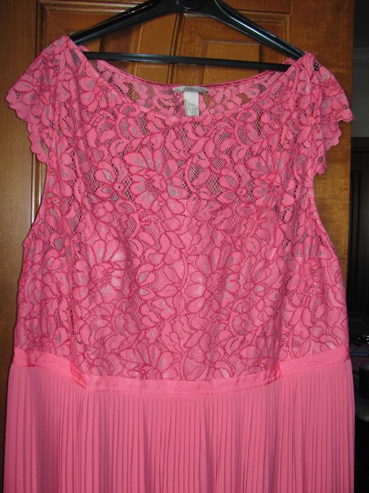 Сукня плаття H&M нова ВЕЛИКА- на свято, ювілей, для весільної мами...