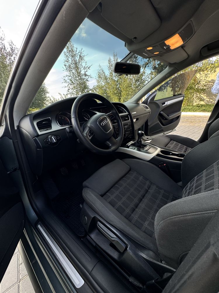 Audi A5 2011 рік