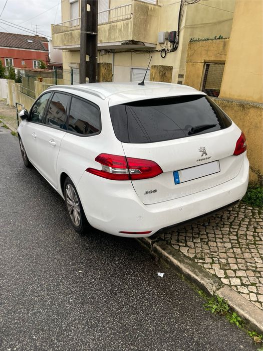Peugeot 308 SW 1.5 HDi 2018 c/ Avaria