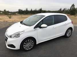 Peugeot 208 1.2 Signature, 1 Dono, Muito Boa Condição!