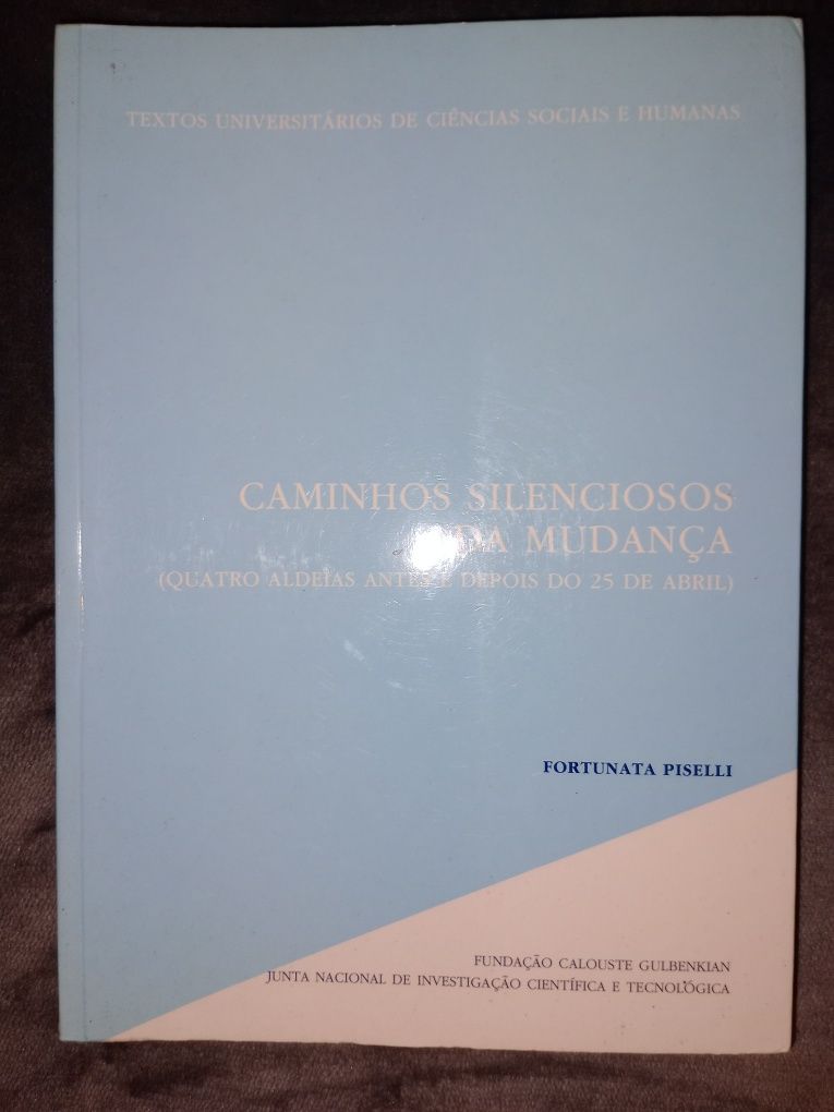 Livro universitário de ciências sociais e humanas