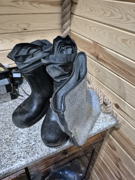 Gumowce ocieplane roz 42