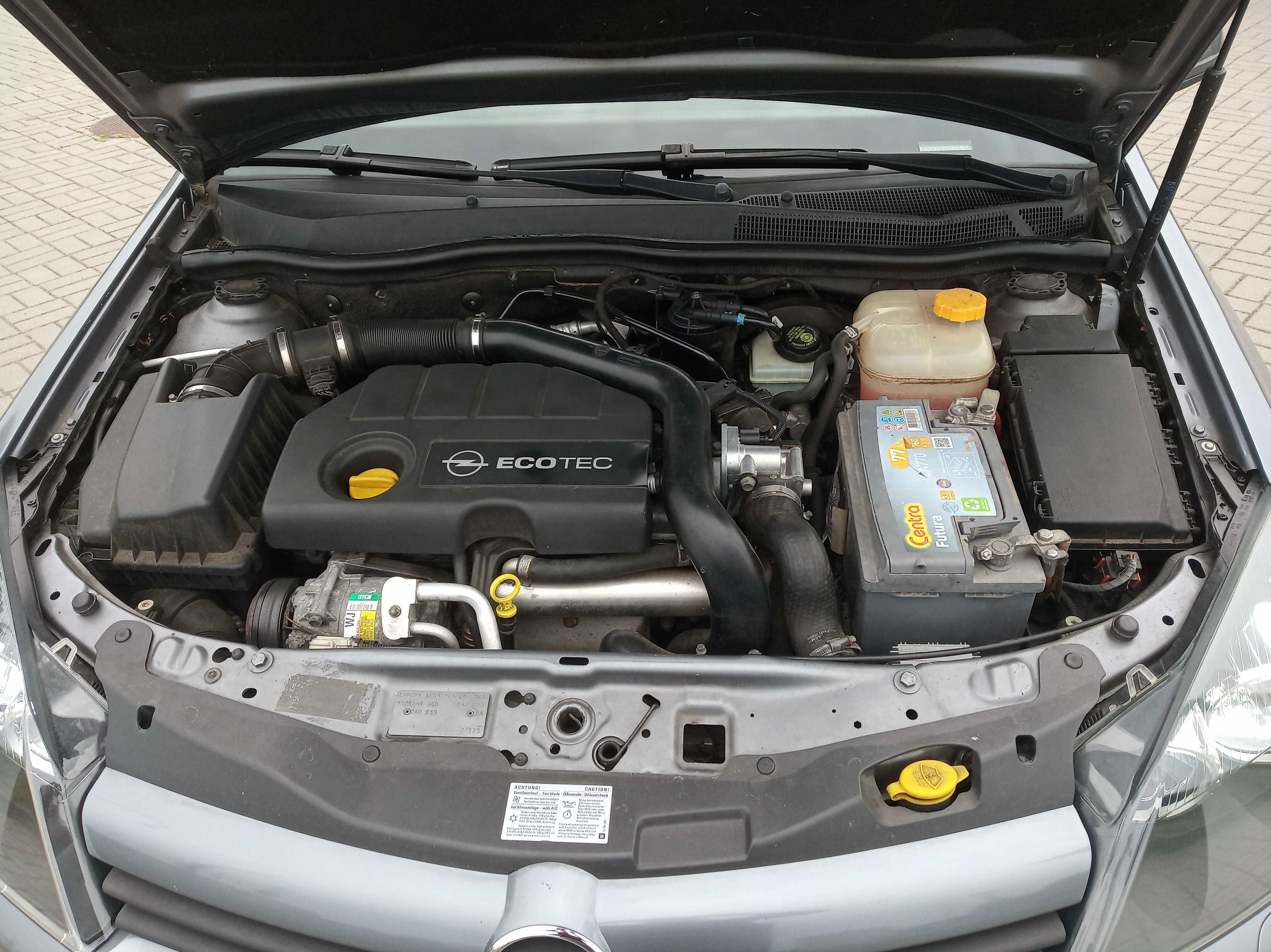 Sprzedam Opel Astre.2006r.1.6.TWINPORT.