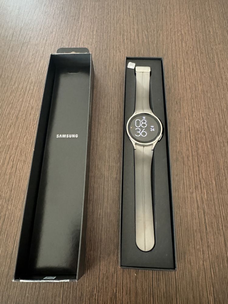 Samsung Galaxy Watch 5 pro 4g