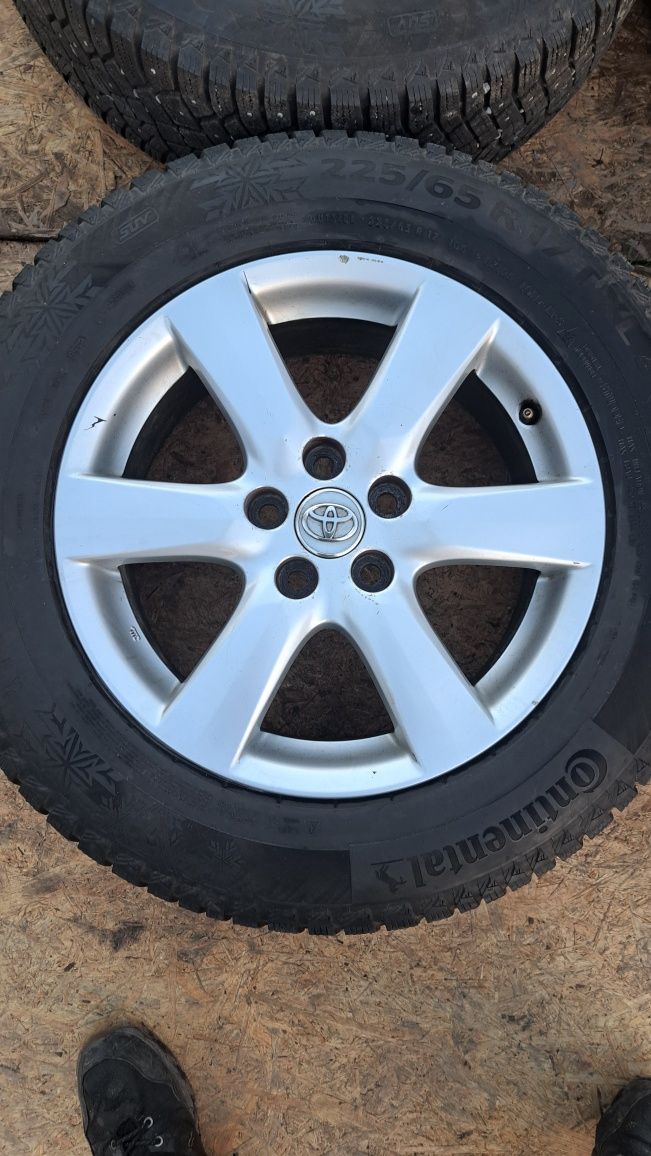 Felgi 17 5x114.3 Toyota RAV-4 Corolla Avensis Verso Camry Auris
