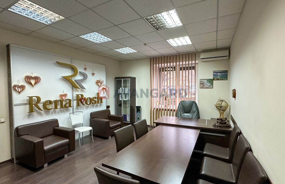 Продаж офісне приміщення 127 кв Центральний район міста