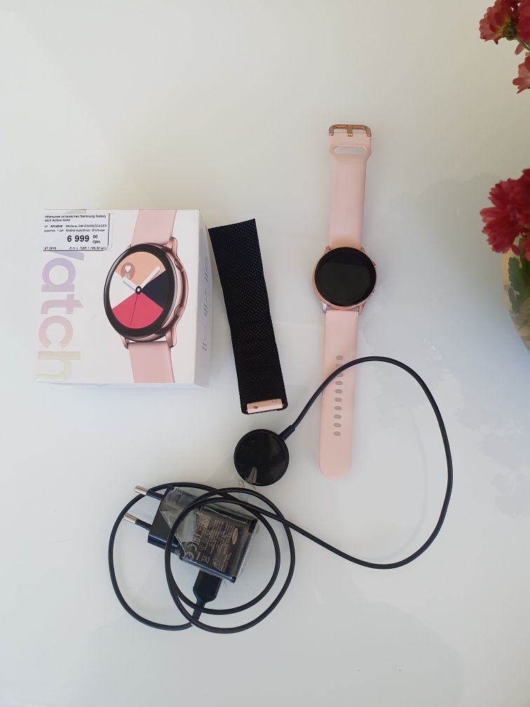 Продам смарт-годинник Samsung Galaxy Watch Active, Gold (SM‑R500)