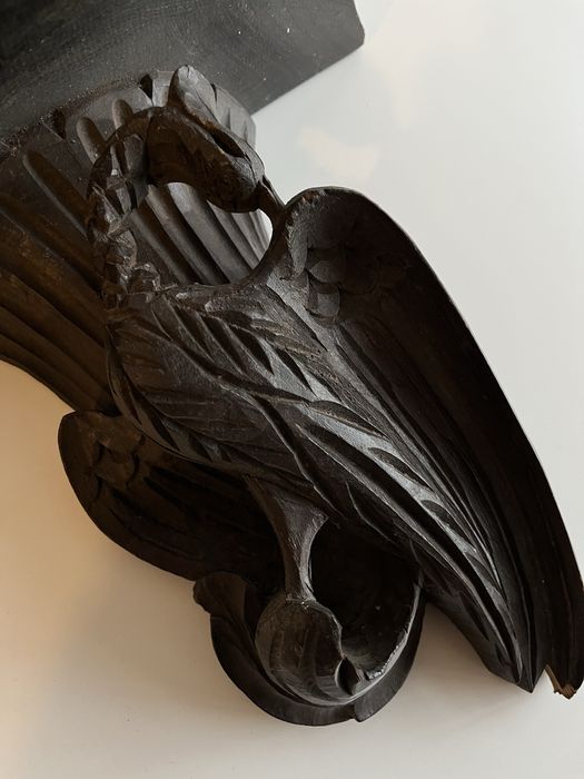 peanha mísula em madeira