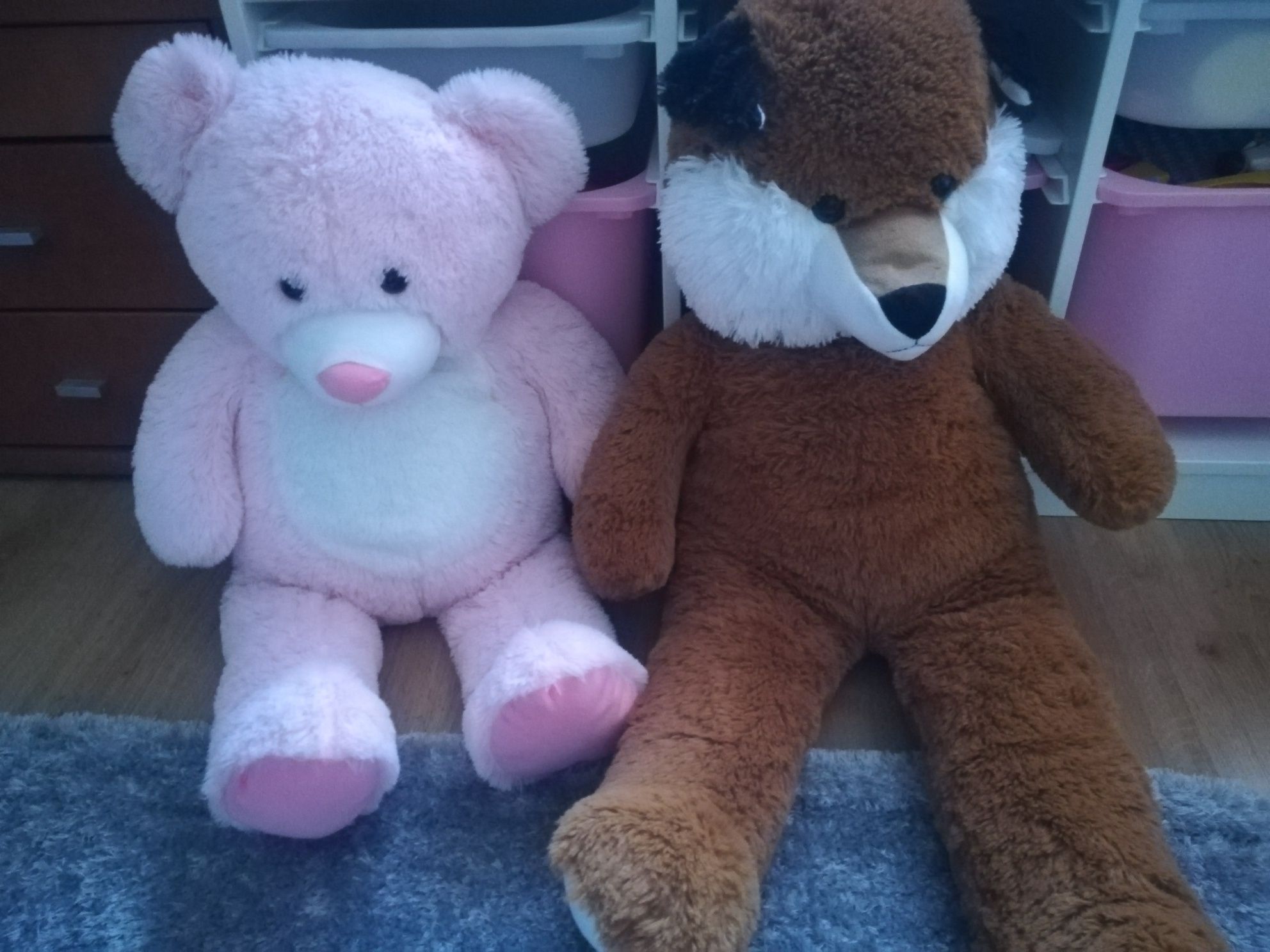 Peluches urso Rosa e Lobo castanho