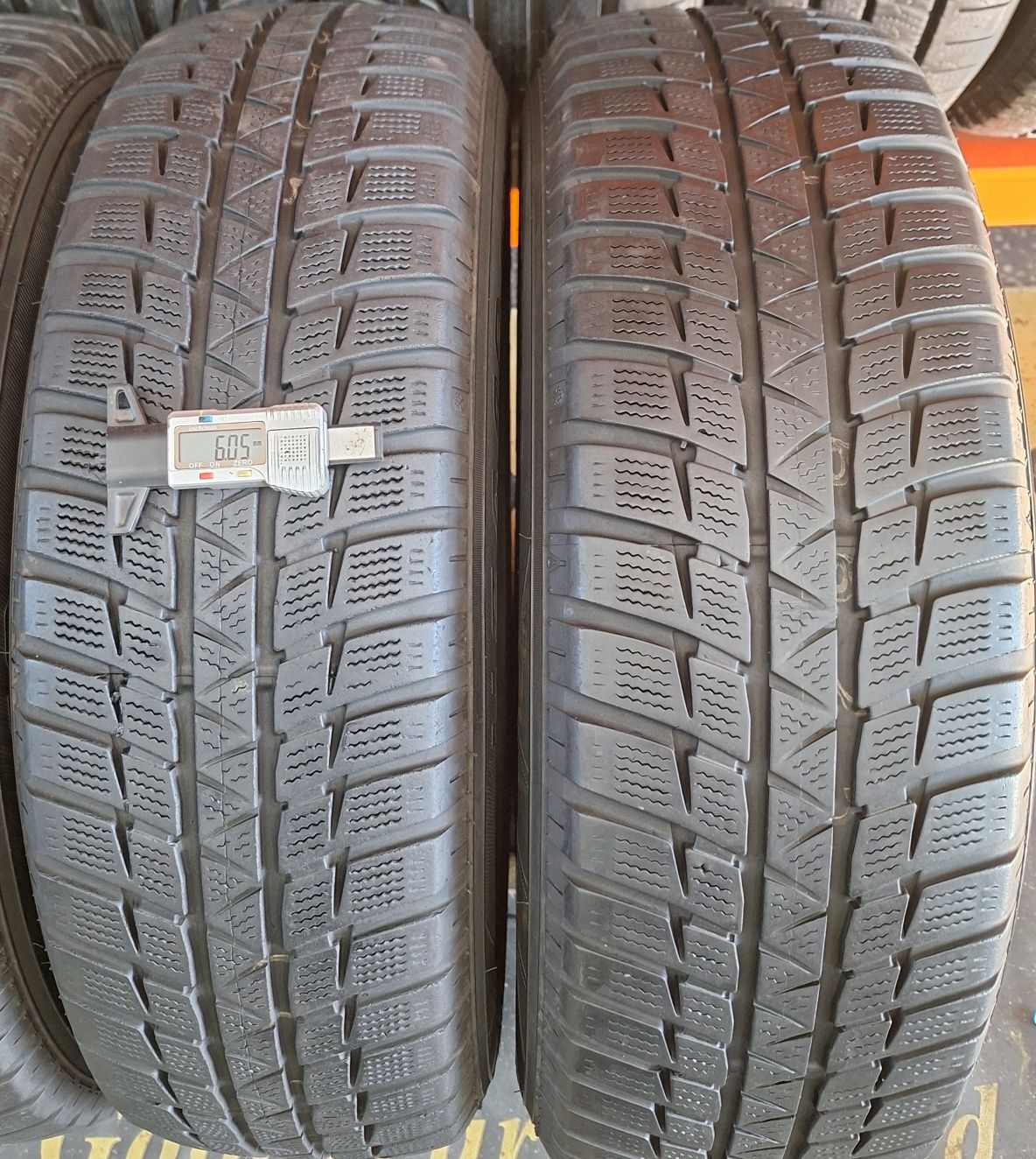 Opony 205 70 R 16 97H  Falken Eurowinter  HS449
