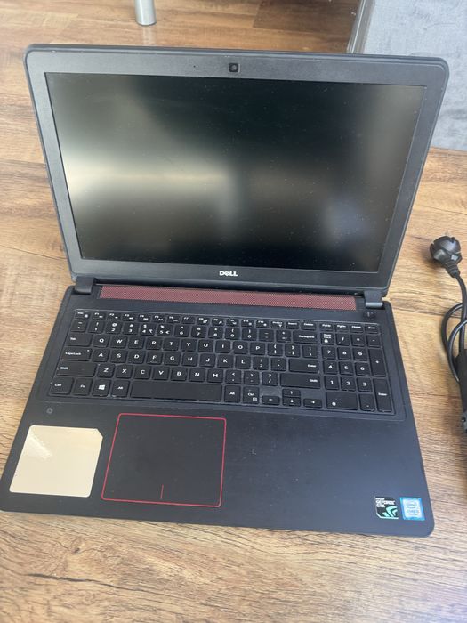 Laptop Gamingowy Dell Inspiron 5577 (P57F) • 8 GB RAM • 256 GB SSD •