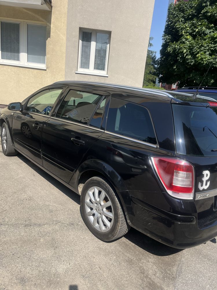 Opel Astra H, 2008rok, 1,7cdti.