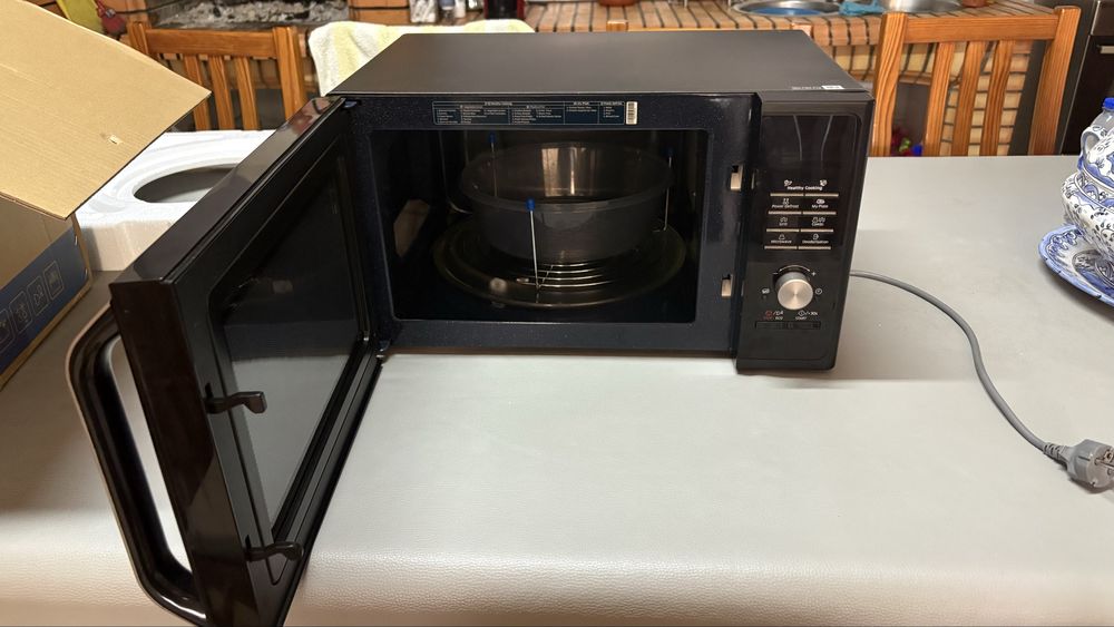 Vendo microondas SAMSUNG 28L
