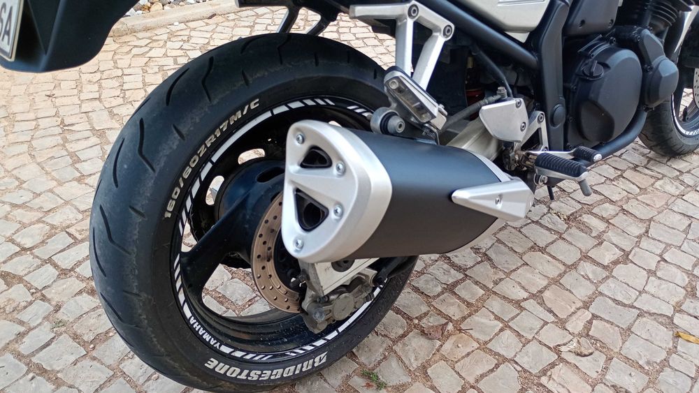 Yamaha Fazer 600