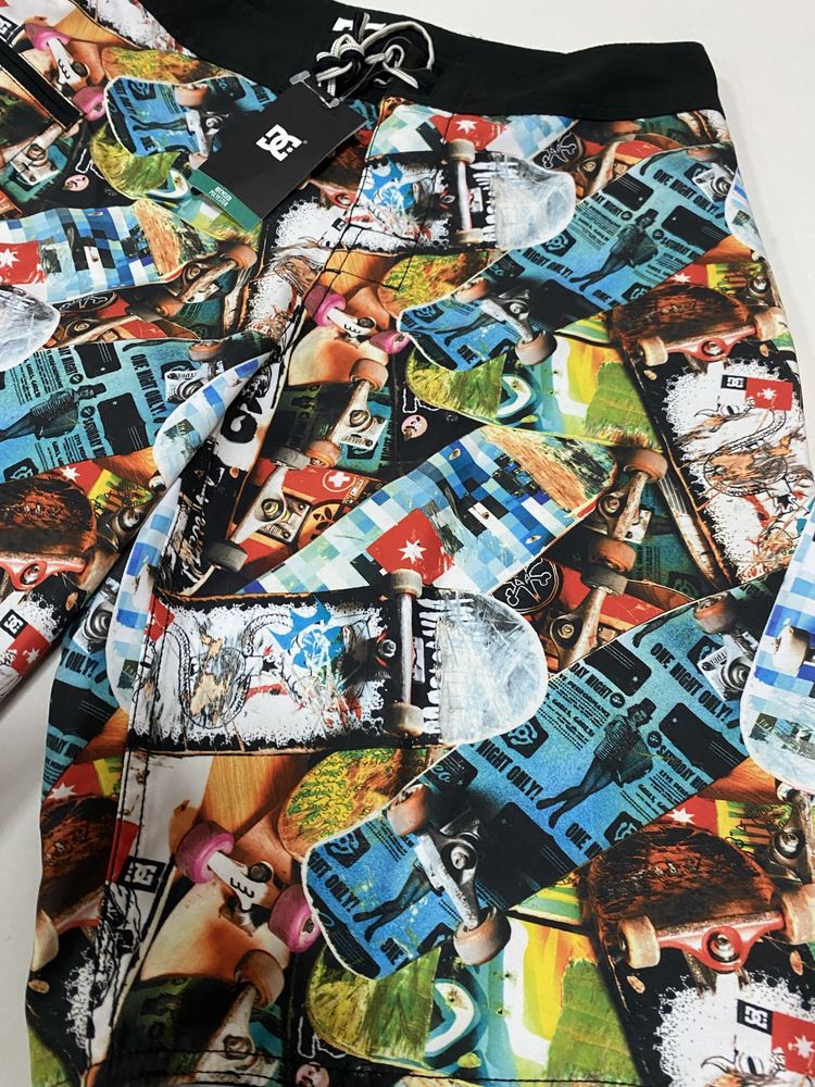 Calções Boardshorts DC Shoes - Tamanho 38 (PT)