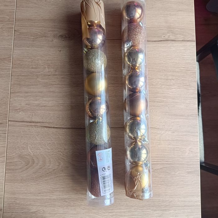 Zestaw bombek plastikowych