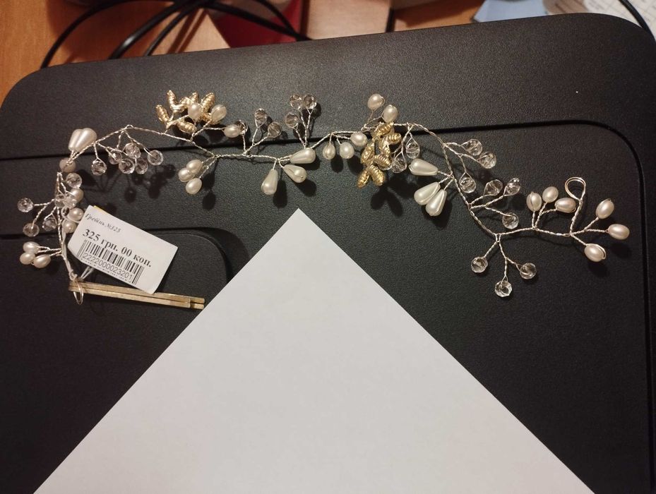 Прикраса для волосся