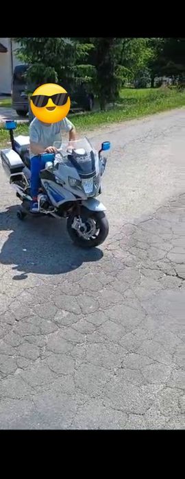 Motor BMW na akumulator dla chłopca