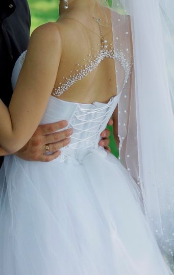 Продам нежное и стильное свадебное платье. (не венчанное)