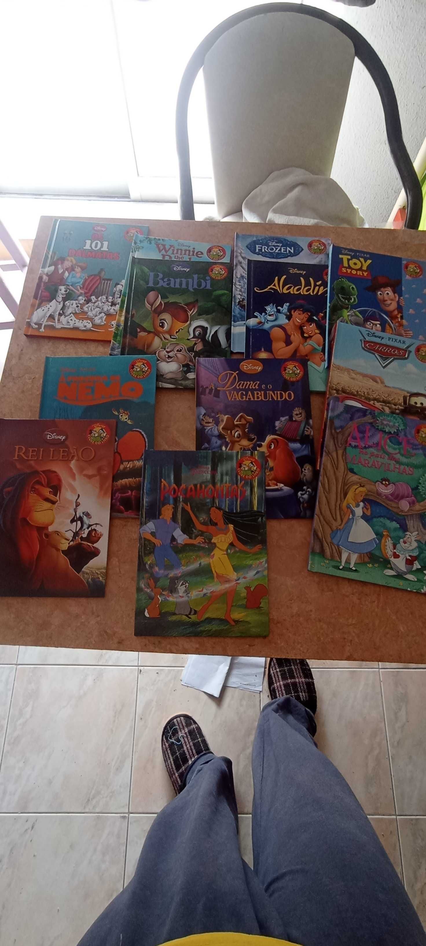 Livros cada um 2.50