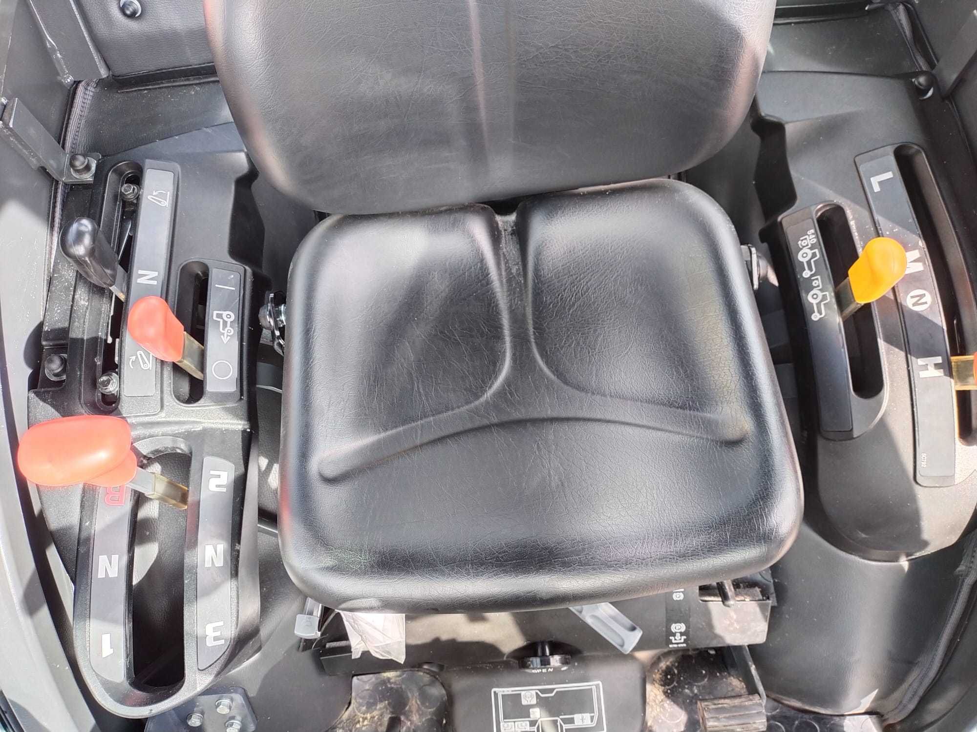Miniciągnik Kubota B1241 używany. Dostępny od ręki!