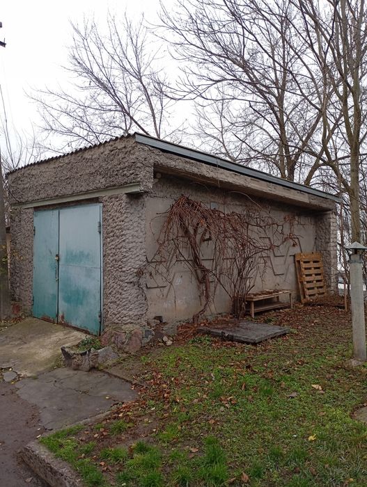 Гараж центр міста