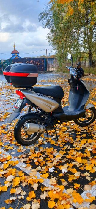Скутер DEFIANT, 60см³ Обслужений.