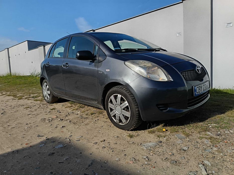 Toyota Yaris 1.4 D 2007r