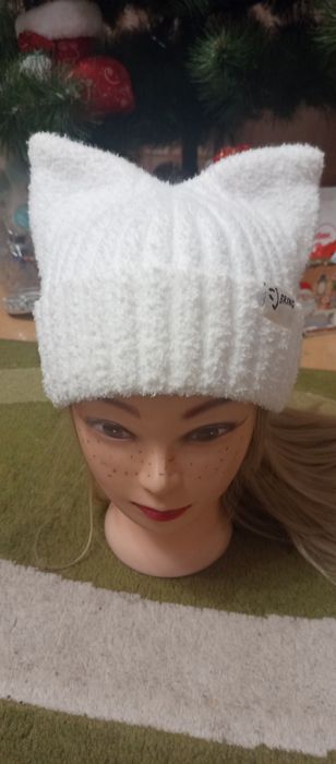 Продам курточку та шапку