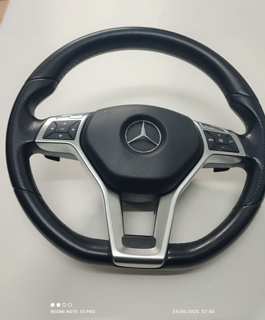 Volante Mercedes-Benz