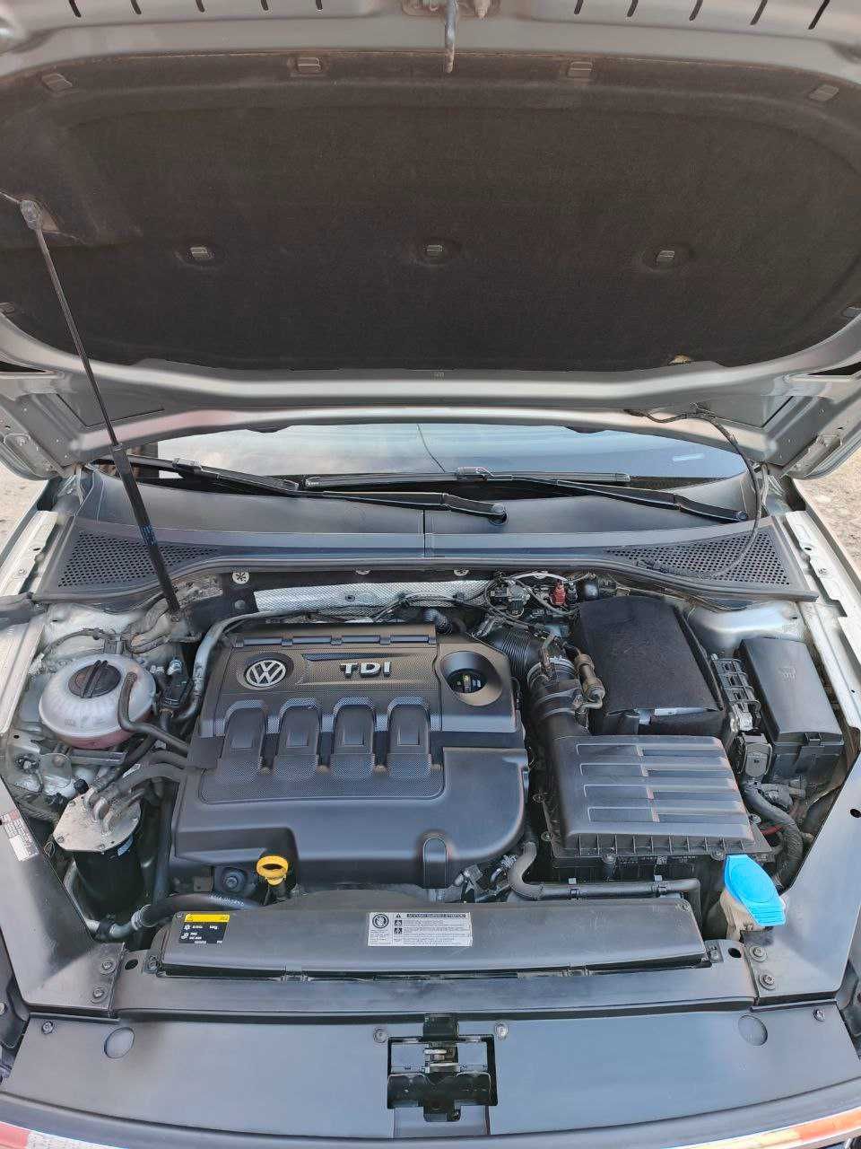VW Passat B8 COMFORTLINE + LED 2015 р.в.