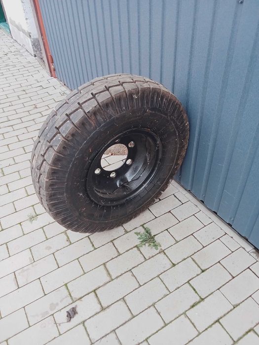 Продам колеса на тракторний причіп