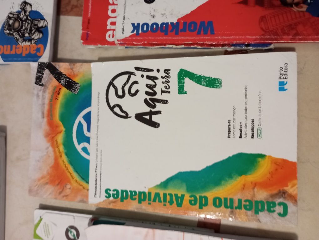 Livros escolares 7 ano