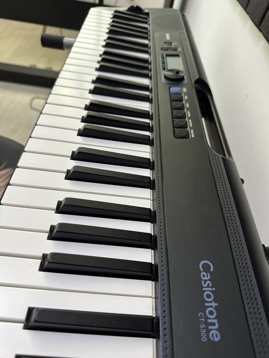 Синтезатор Casio ct-s300 цифрове піаніно, электронное пианино