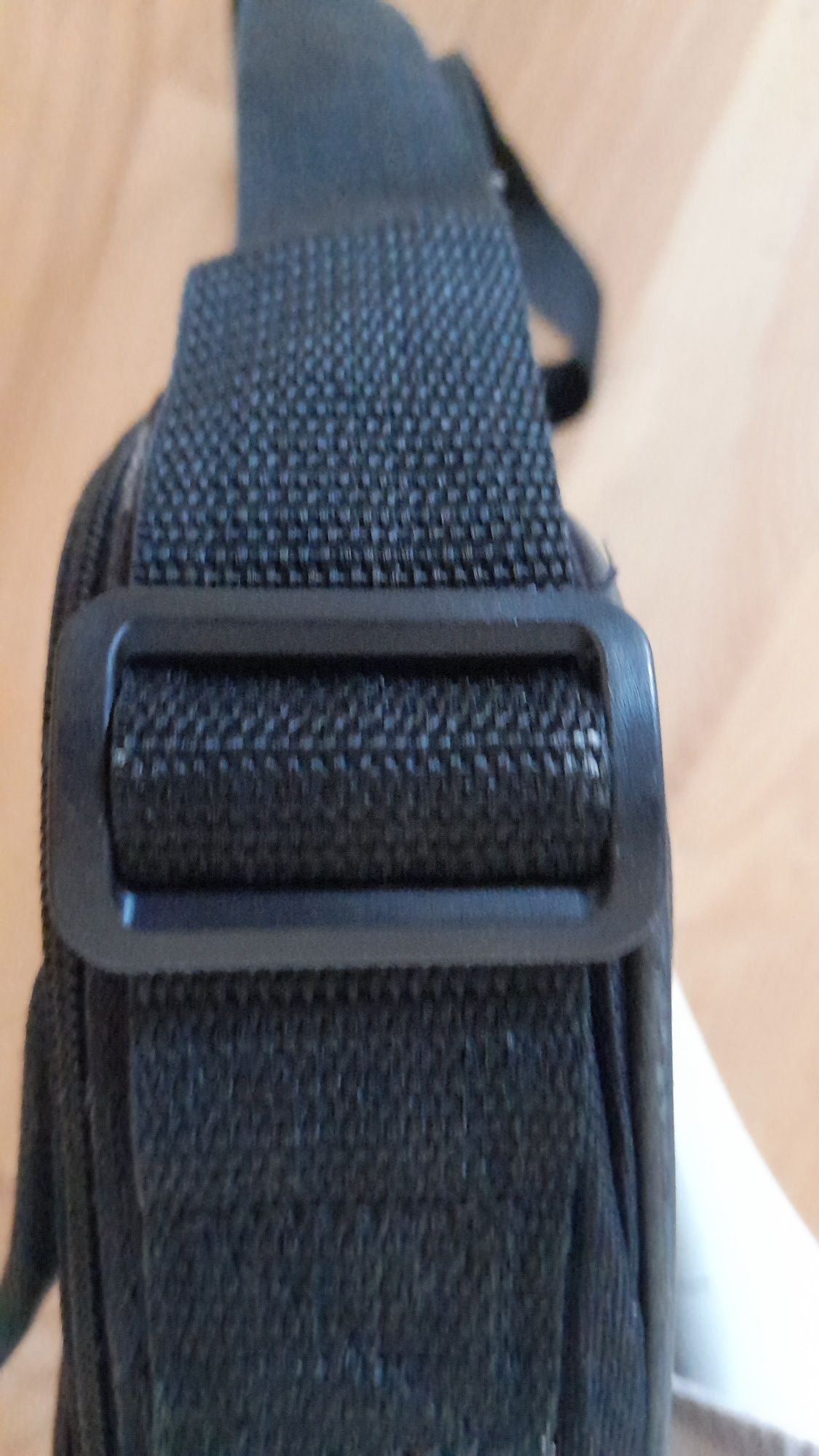 Torba czarna na laptopa dl 44x33x7
