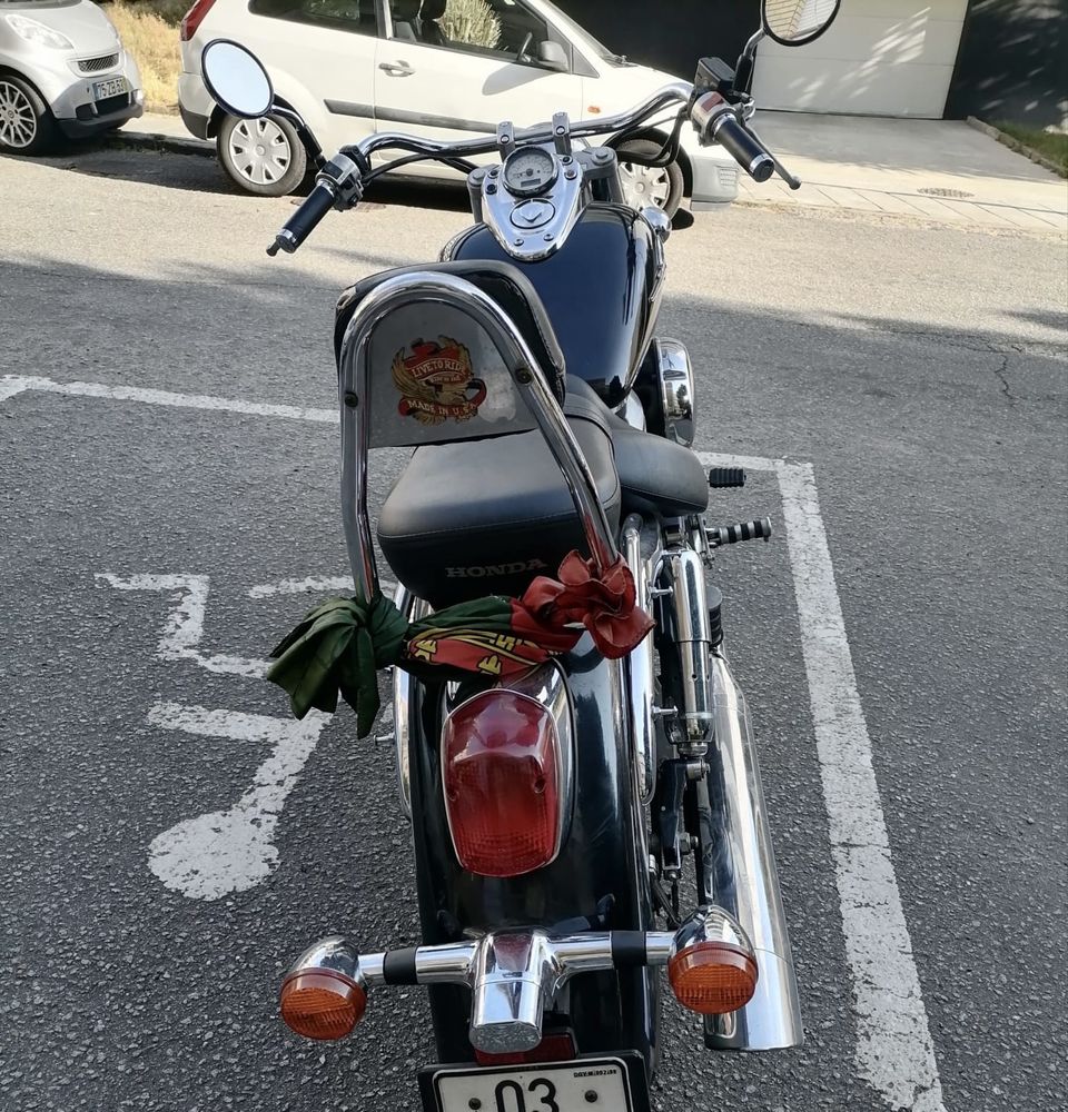 Honda Shadow 750 - Execelente estado