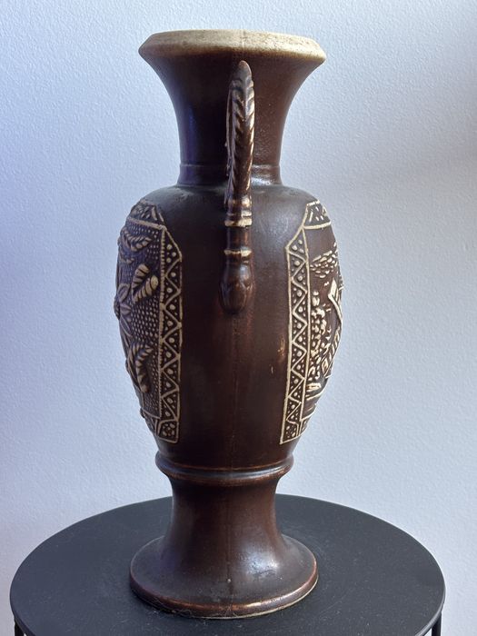 Wazon ceramiczny brązowy rzeźbiony brązowy Vintage