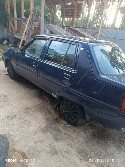 Розборка ЗАЗ Славута Таврія 1.2 карбюратор 5 Ступка по запчастинамлюкс