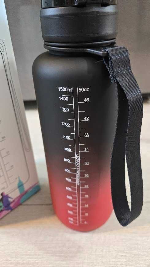 Grsta Butelka Bidon na wodę napoje 1500 ml bez BPA  oznaczeniem picia