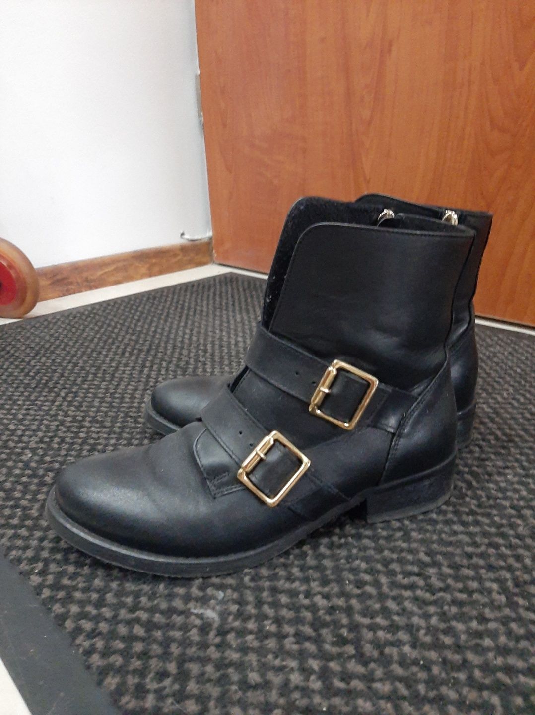 Buty skórzane Nessi rozm 37