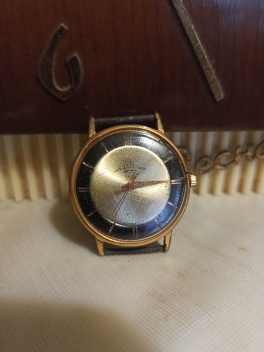 Часы механические ЛУЧ 23 камня  биколор AU 10 позолота