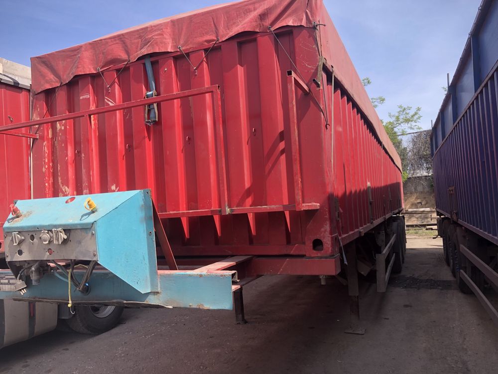 Продам половинку , контейнер , ящик