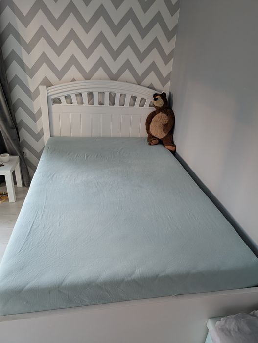 Łóżko 120x200 z materacem