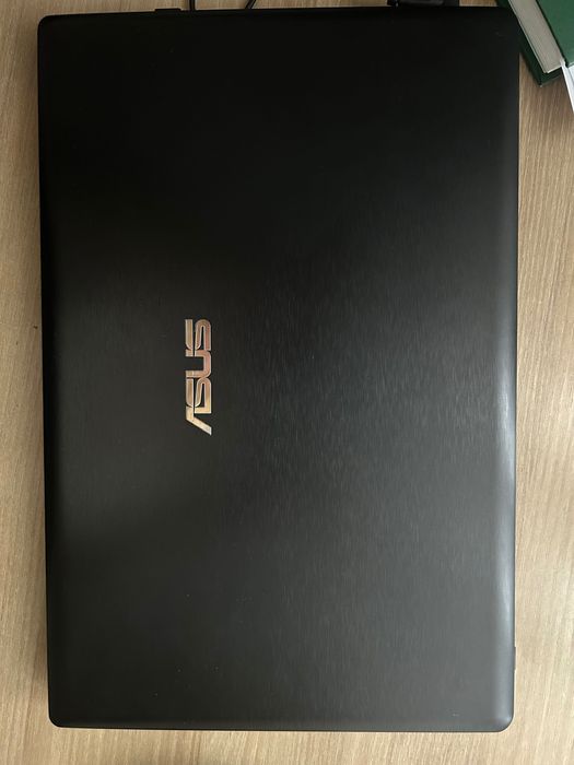 Ноутбук ASUS X55VD. Процесор 2.40GHz, 64-розрядна ОС. (4Гб-ОЗУ)