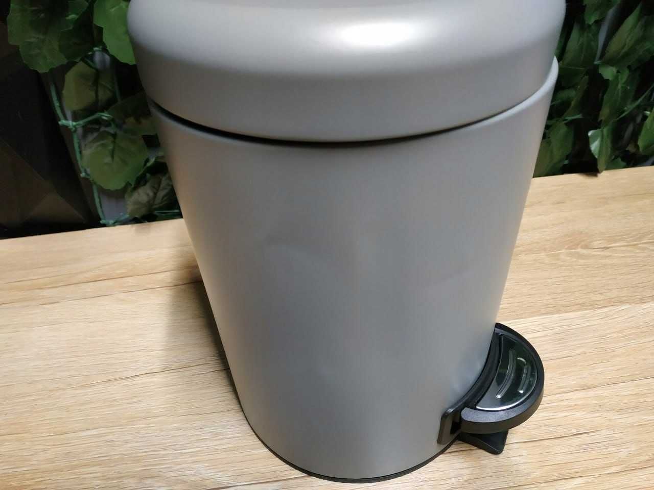 Kosz na śmieci łazienkowy metal szary mat 3L Wenko #5076 #5076