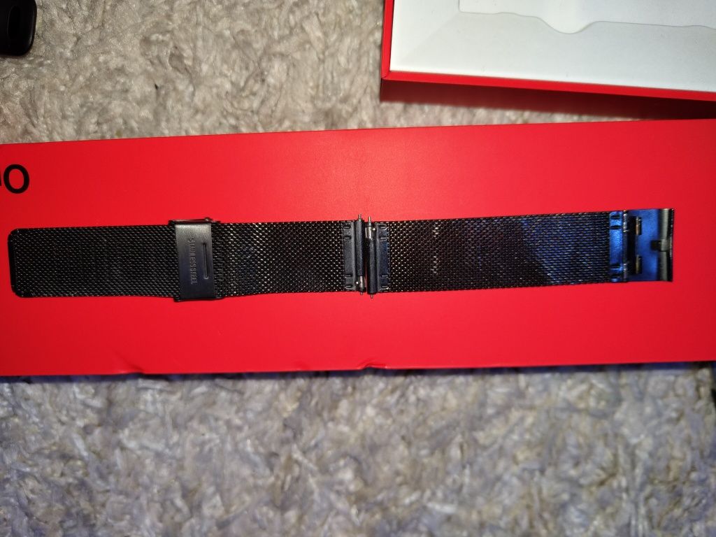 OnePlus+ Watch. + ремішок