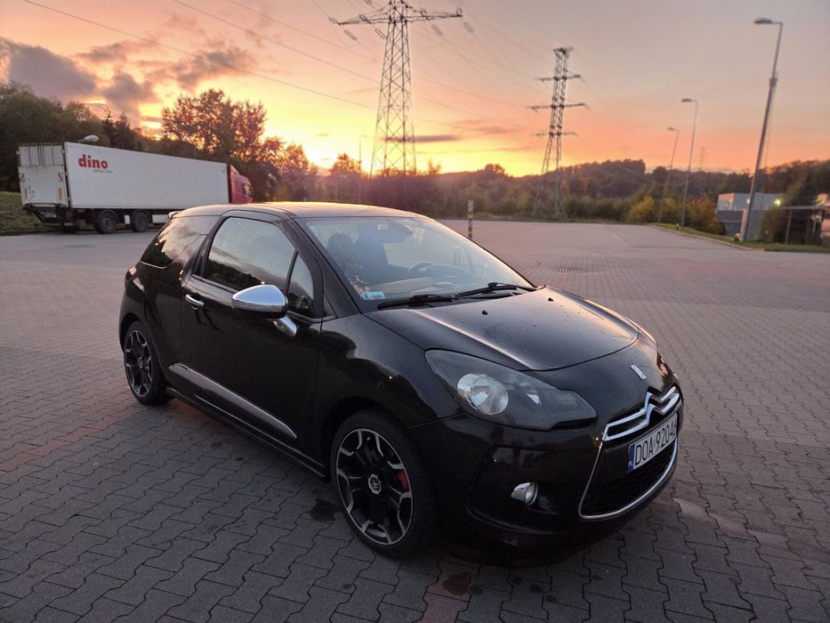 Citroen ds3 2010 rok- 1.6 benzyna- bogate wyposażenie- prywatne
