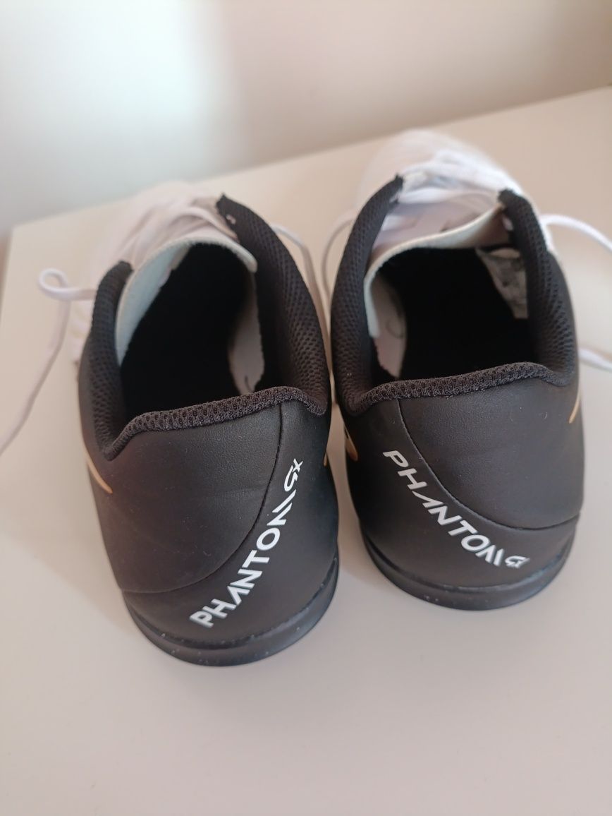 Chuteiras Nike nro 42